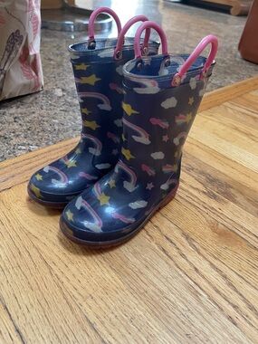 Kids Navy Rainbow & Star Rain Boots with Pink Handles